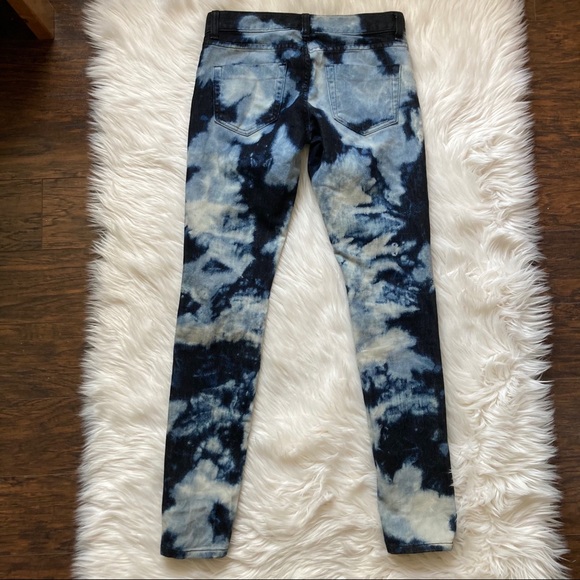 Bebe Carmen Skinny Phantom Dye Jeans - Picture 8 of 8